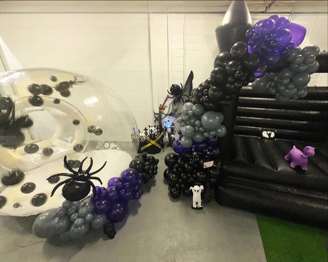 Ball pit and slide arrangement in a bright space