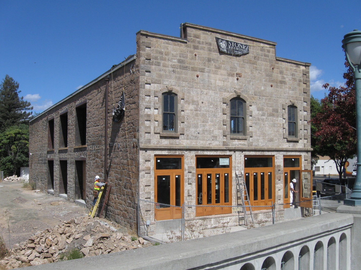Historical Borreo Building