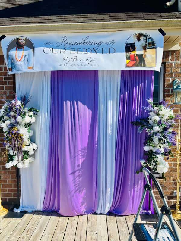 Photo-ready backdrop 3