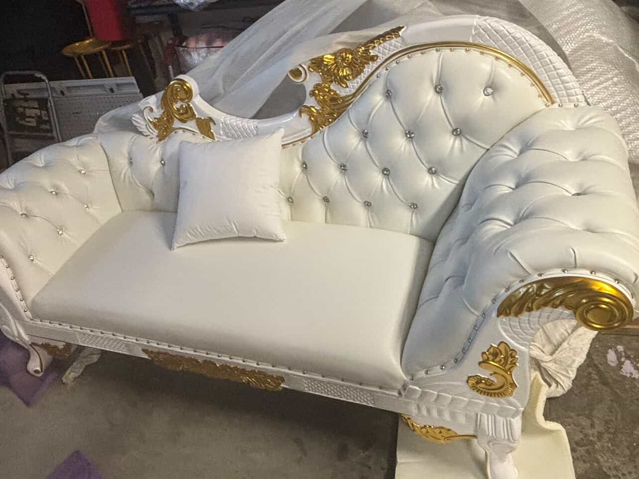 Premium chair rental 3