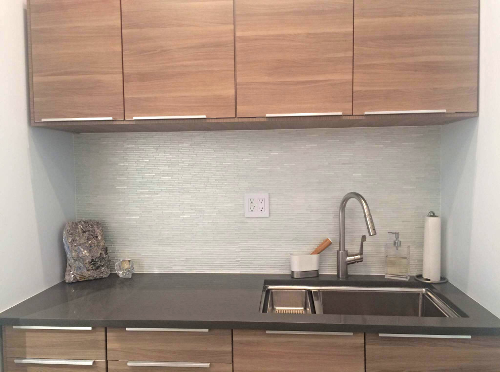 Kitchen backsplash tile installation by London Tile Co