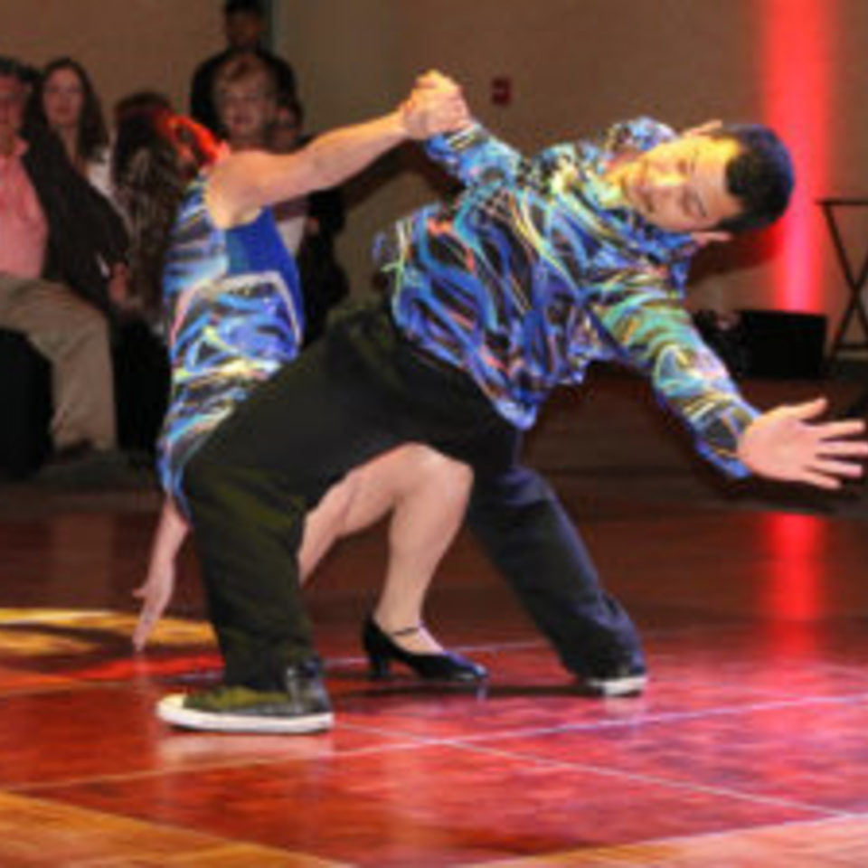 3a jackie and kenny dancers 300x22420180109 12964 1cussdn
