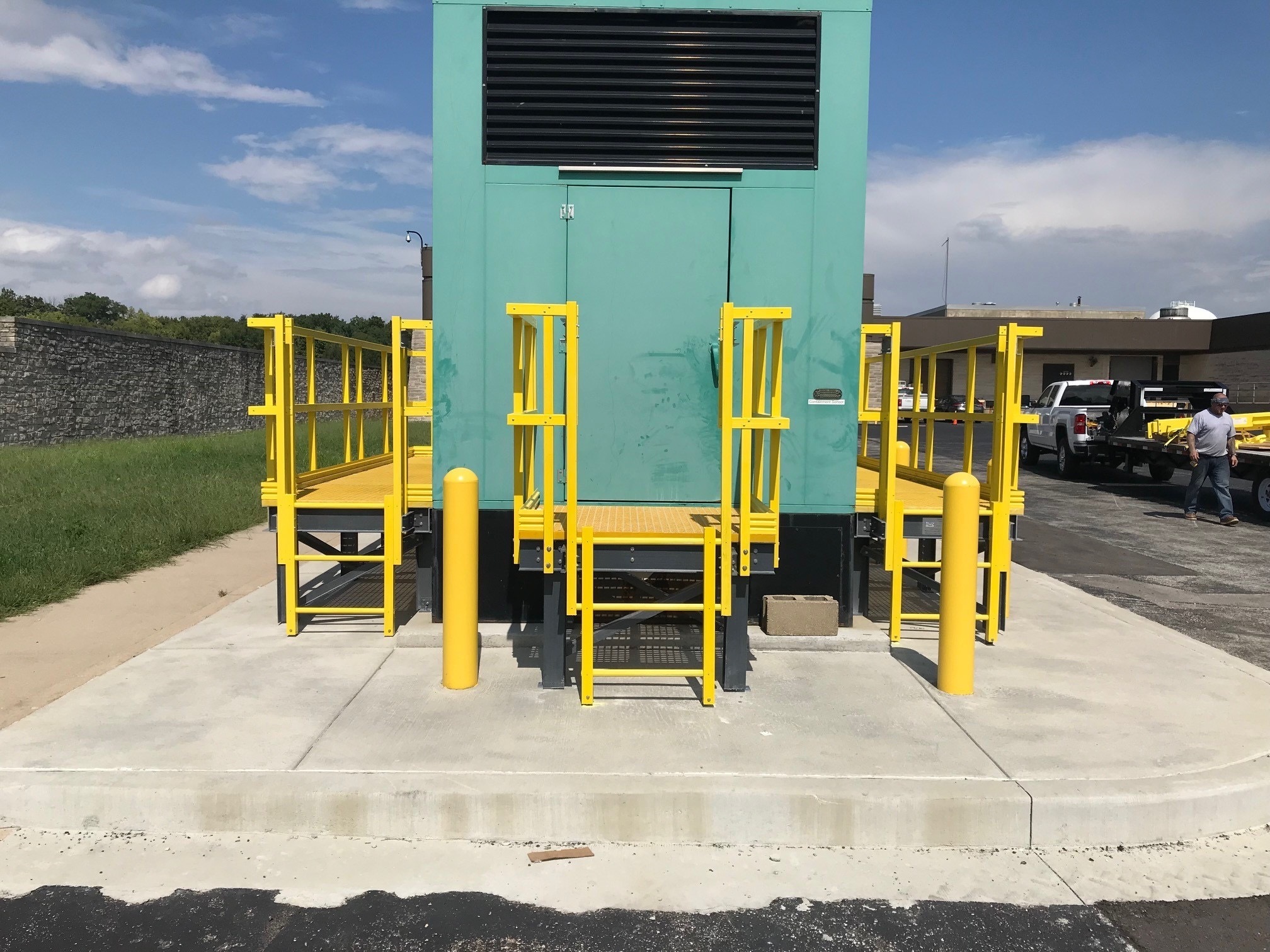 Florida Fiberglass Distributor, Fabricator, & Installer MTH