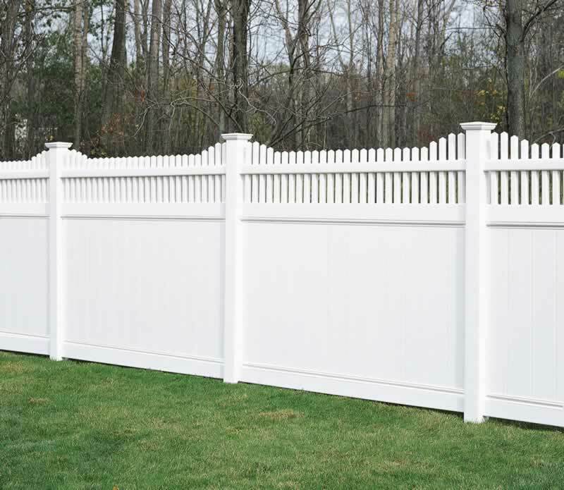 Best Vinyl Fence | Lake Norman Fence Co. | Cornilus NC