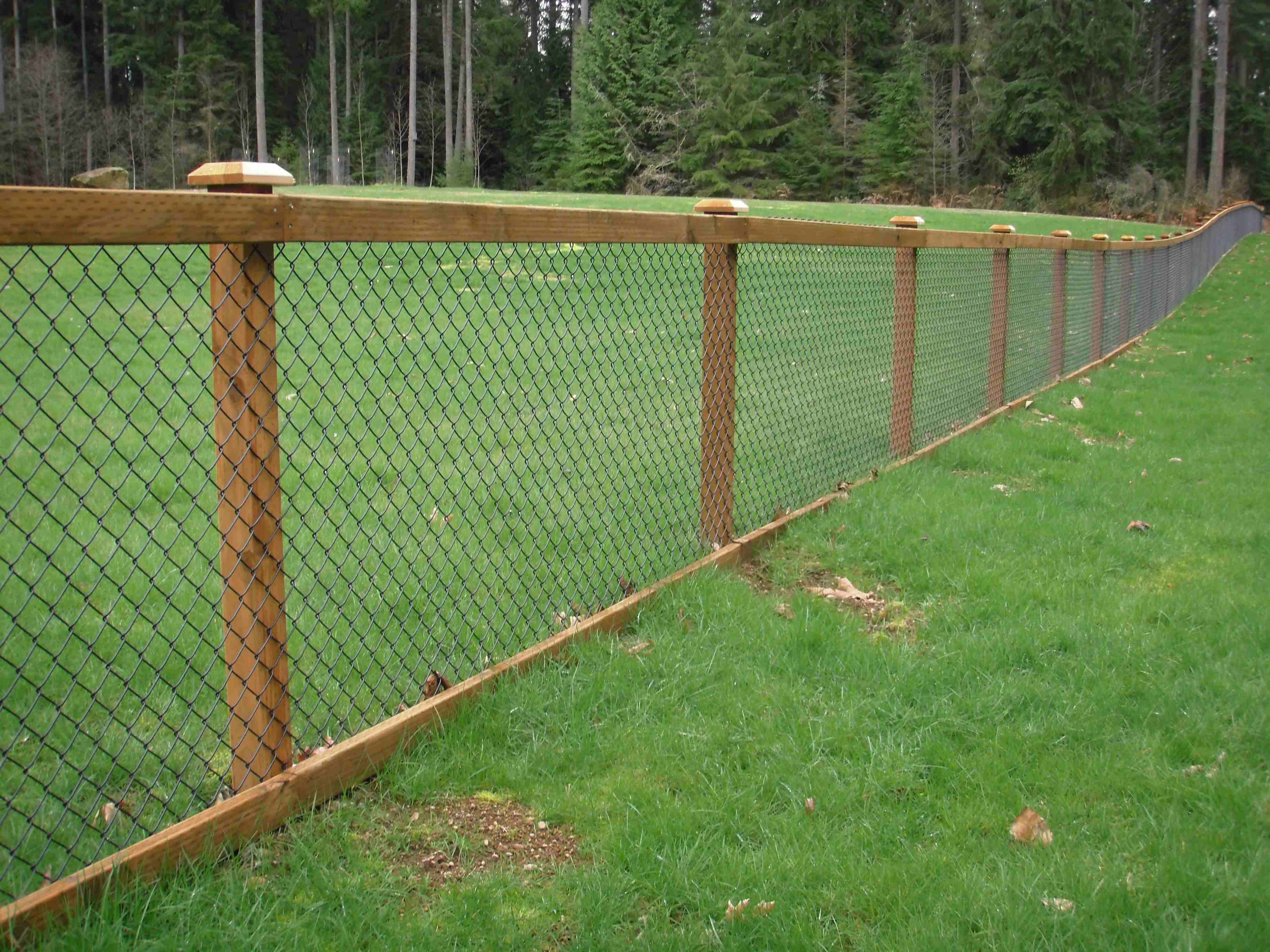 Best Chain Linked Fences Lake Norman Fence Co. Cornelius NC