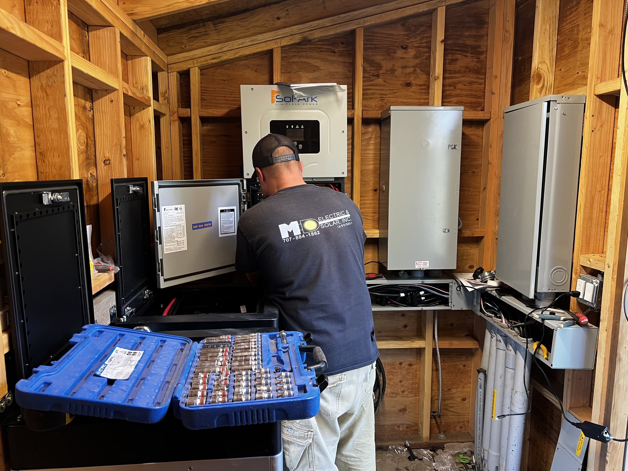 MD Electric & Solar service project