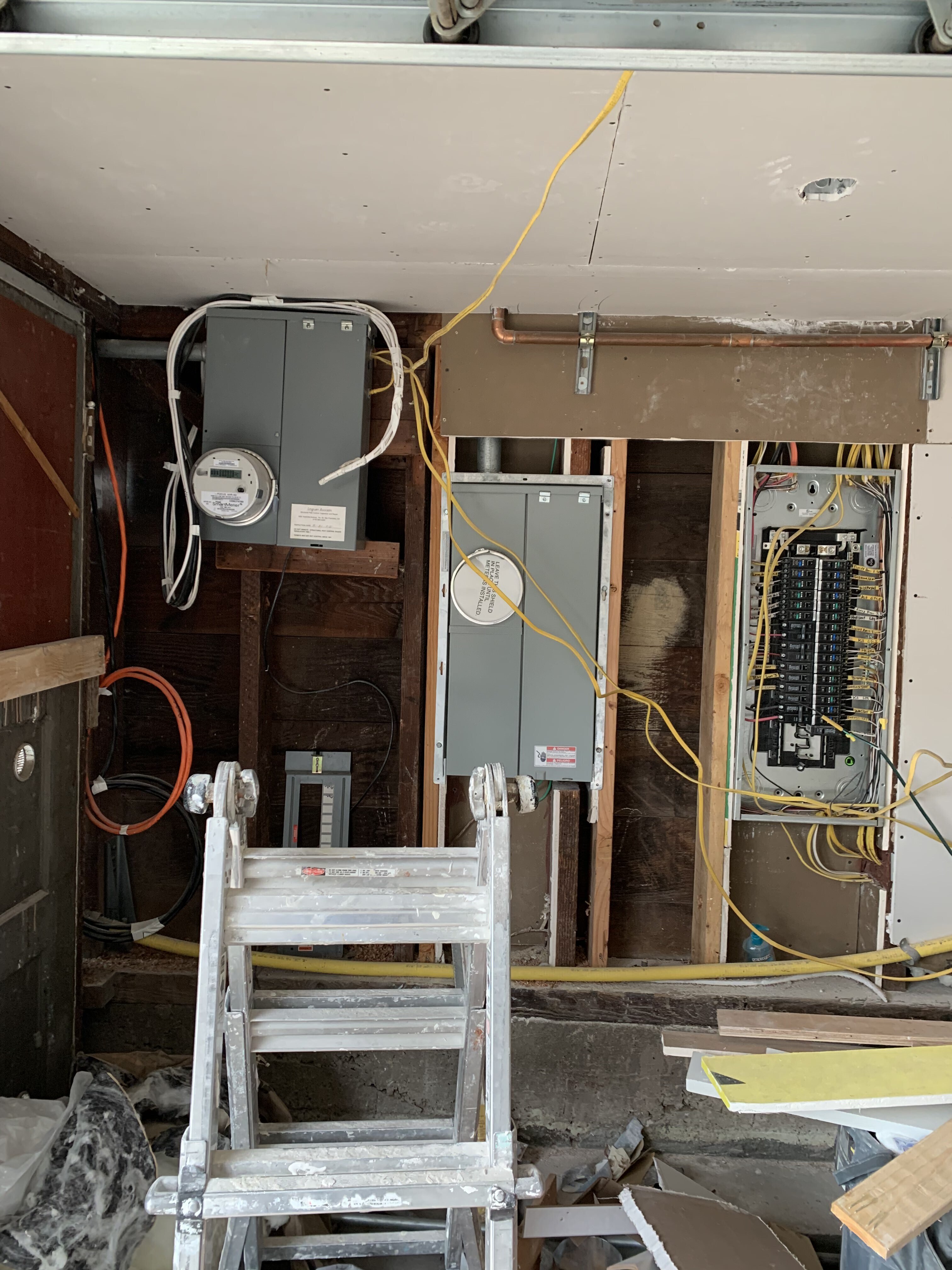 Commercial electrical services and electrical panel repair by Lezama Electrics Inc.