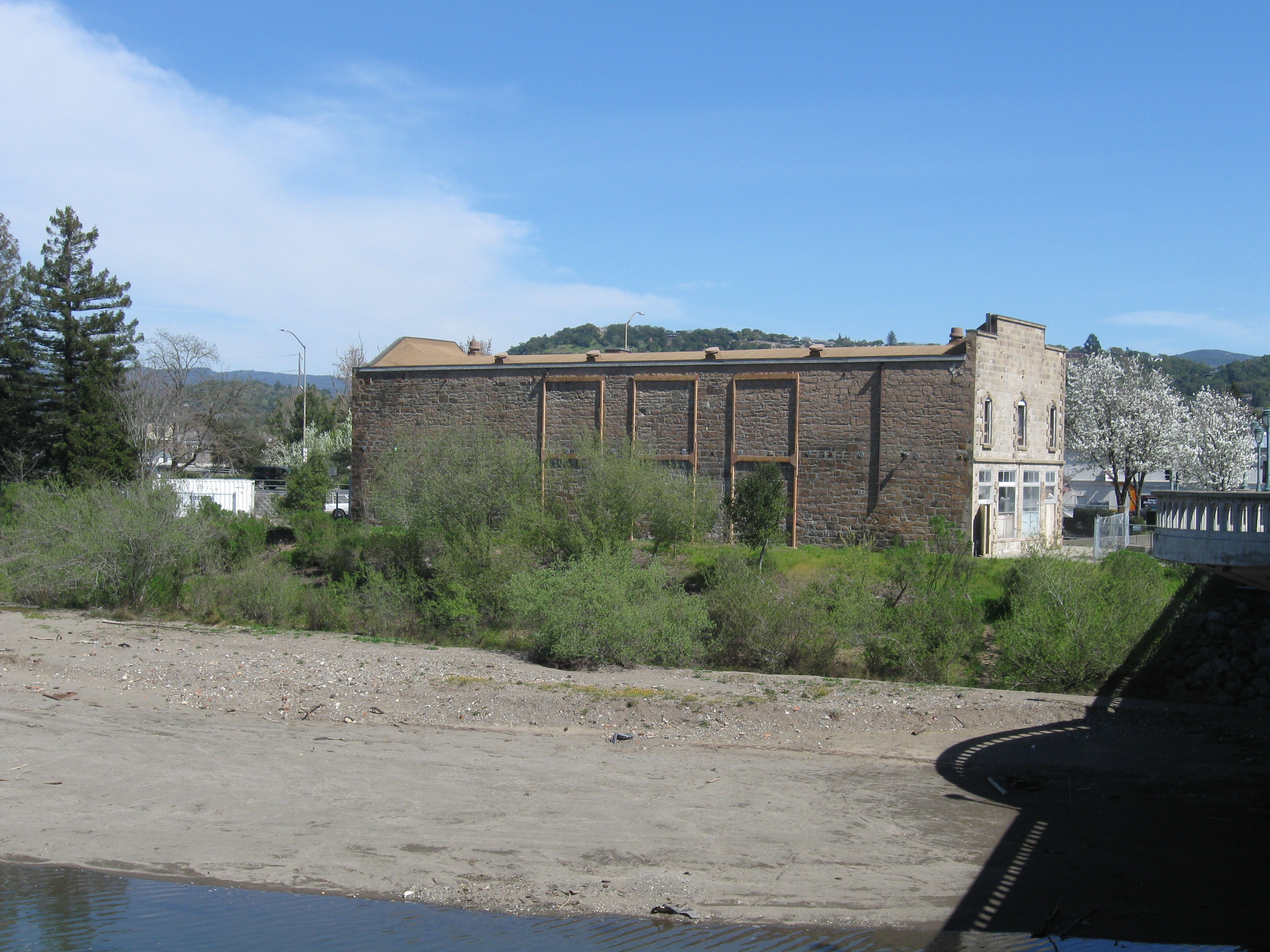 Borreo Building Photo 1