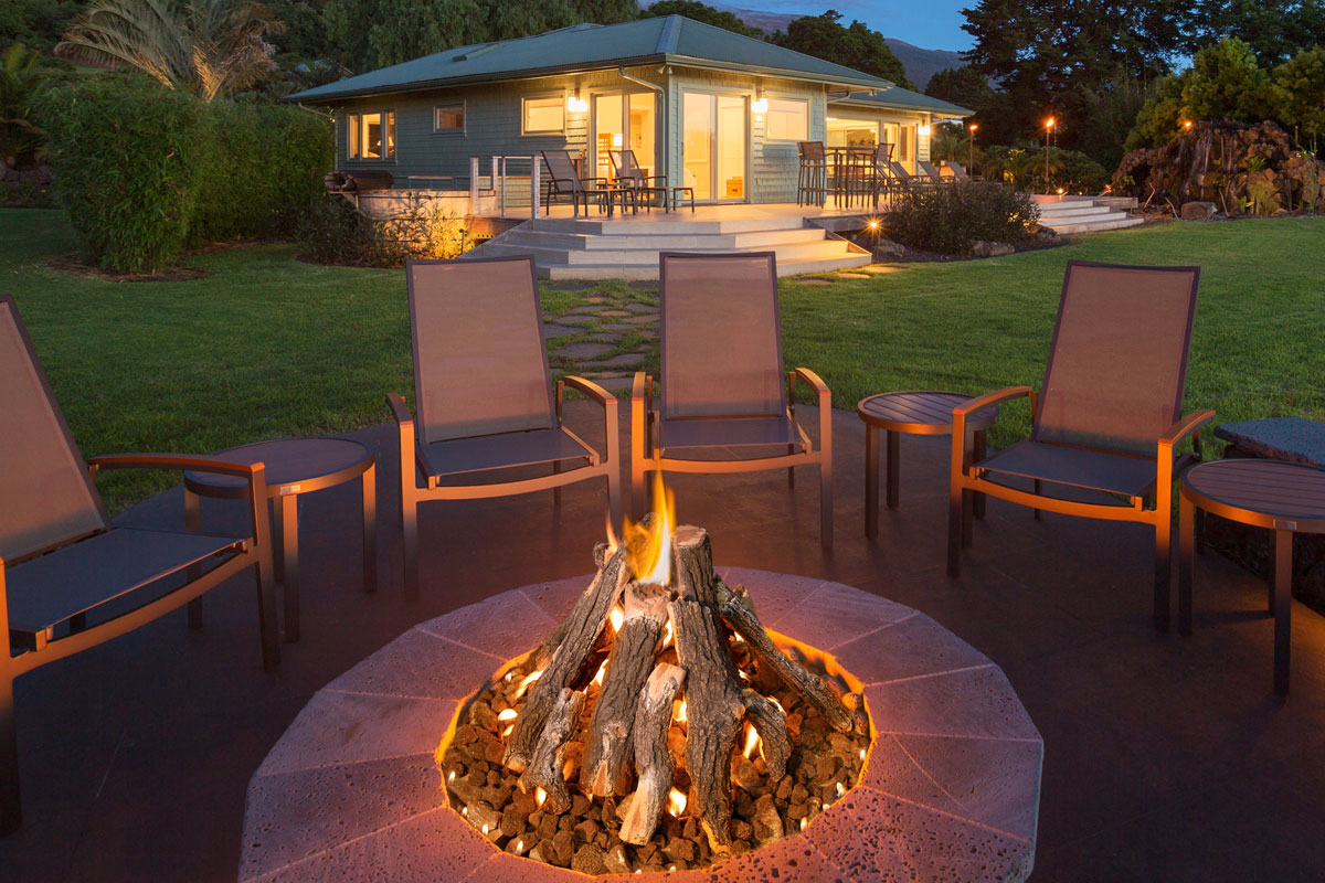 Grand Canyon outdoor gas logs and fire pit
