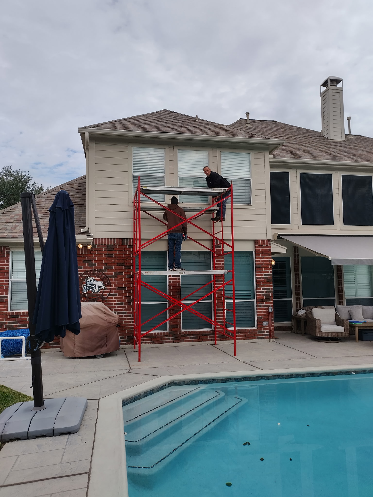 Climbing to remove windows